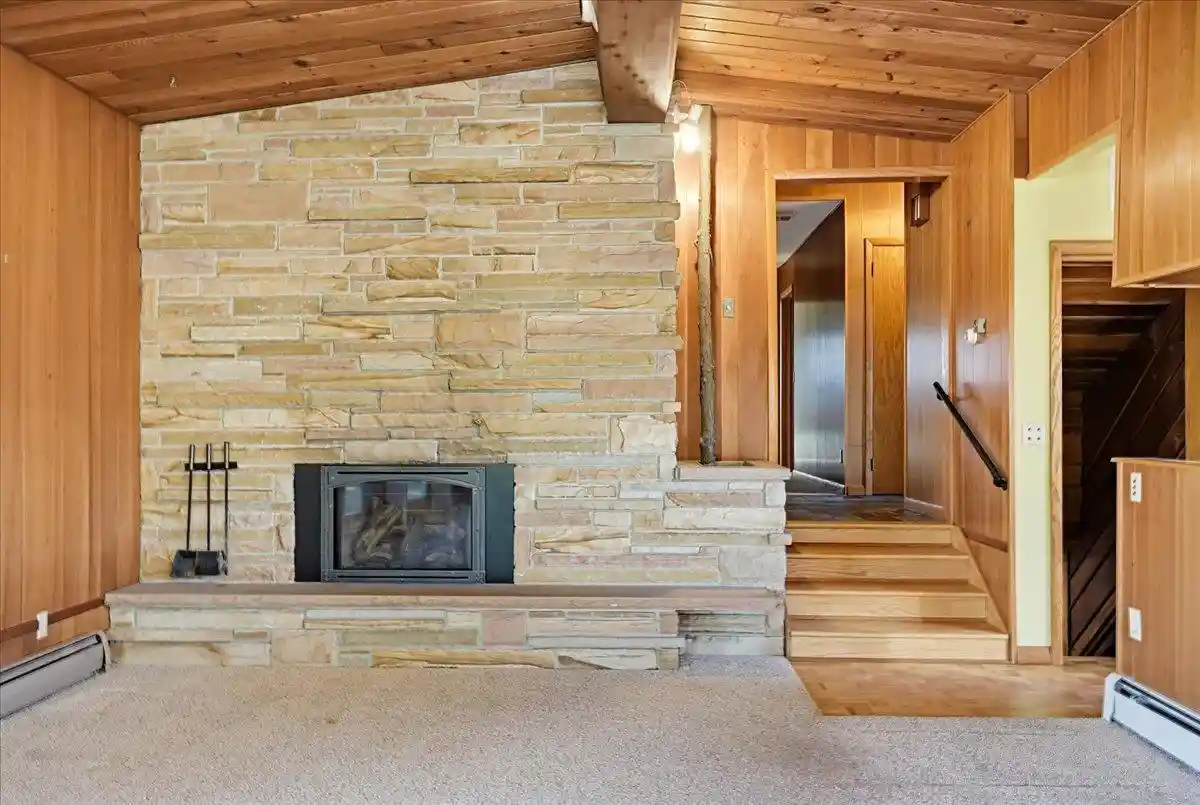 Photo 4 of Single family home for sale at 850 Tipperary Rd, Oregon, WI 53575 | MLS# 2035615 | Listing updated on 2026-10-30