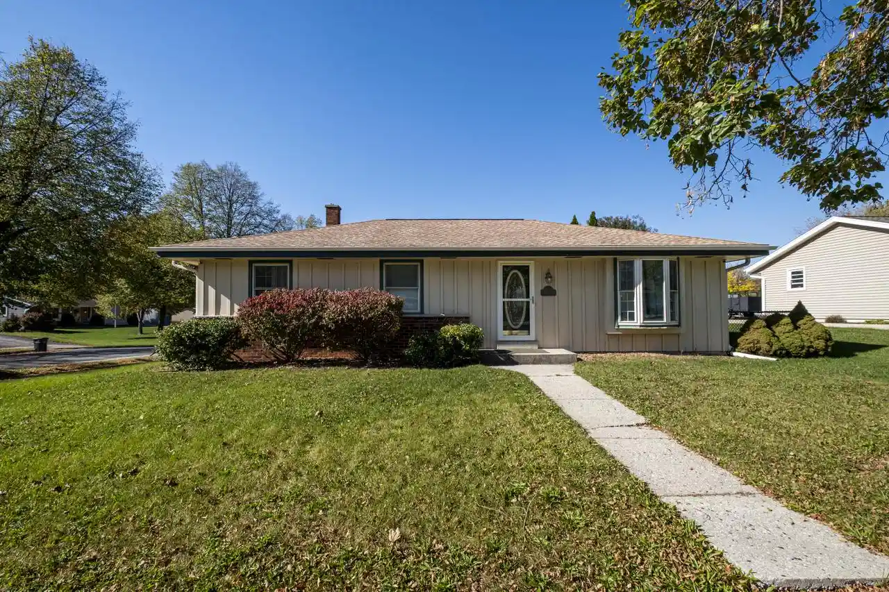 Single family home for sale at 1102 Fairlane Ct, Waukesha, WI 53188 | MLS# 1986701