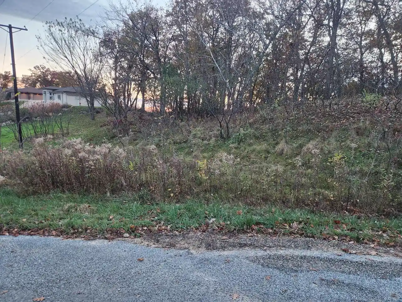 Photo 2 of Land for sale at Xxx Crescent Hills Dr, La Crescent, MN 55947 | MLS# 1986714 | Listing updated on 2026-10-30