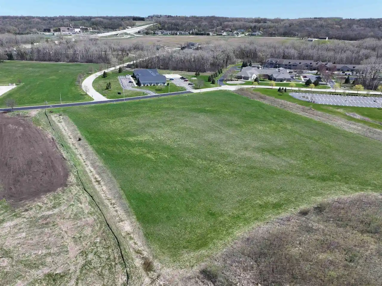 17th image of Wisconsin American Dr Dr, Fond Du Lac, WI 54935 | MLS# 50263000