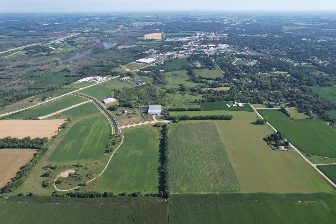 7th image of Lot #7 Commerce Parkway Parkway, Fort Atkinson, WI 53538 | MLS# 1943965