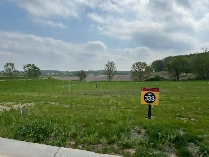 1st image of 4920 Home Stretch Dr Dr, Middleton, WI 53597 | MLS# 1974594