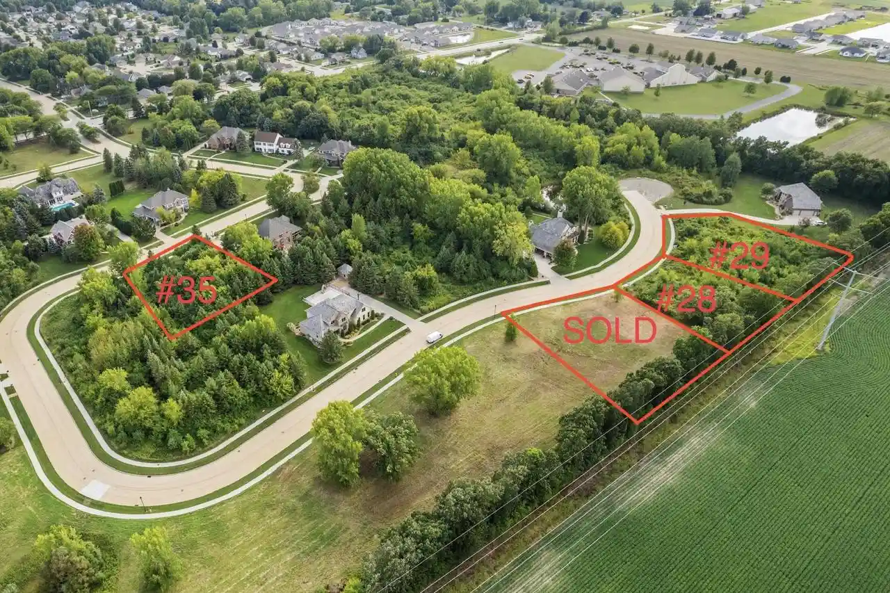 3rd image of Quail Run Dr Dr, Oshkosh, WI 54904 | MLS# 50290414