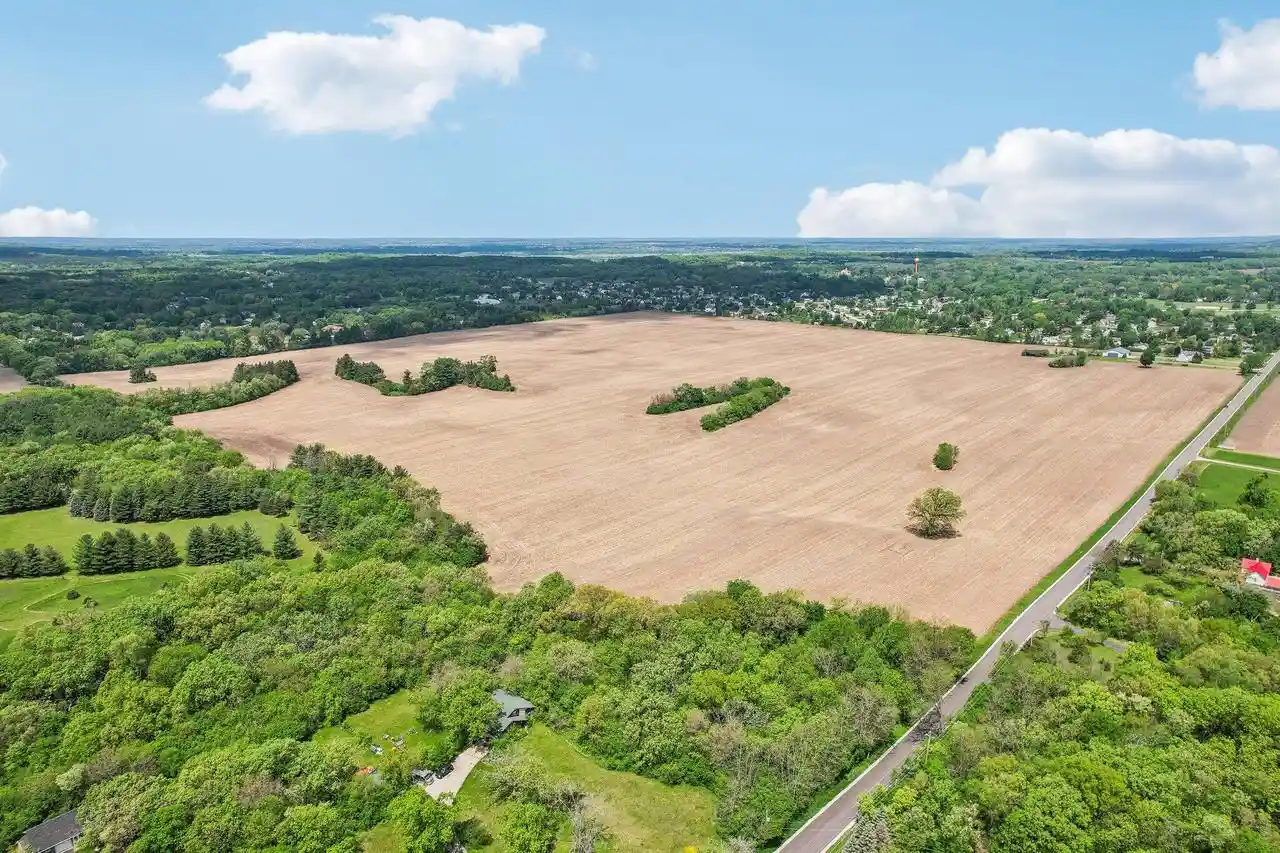 10th image of W360s9521 Markham Road Road, Eagle, WI 53119 | MLS# 1876149