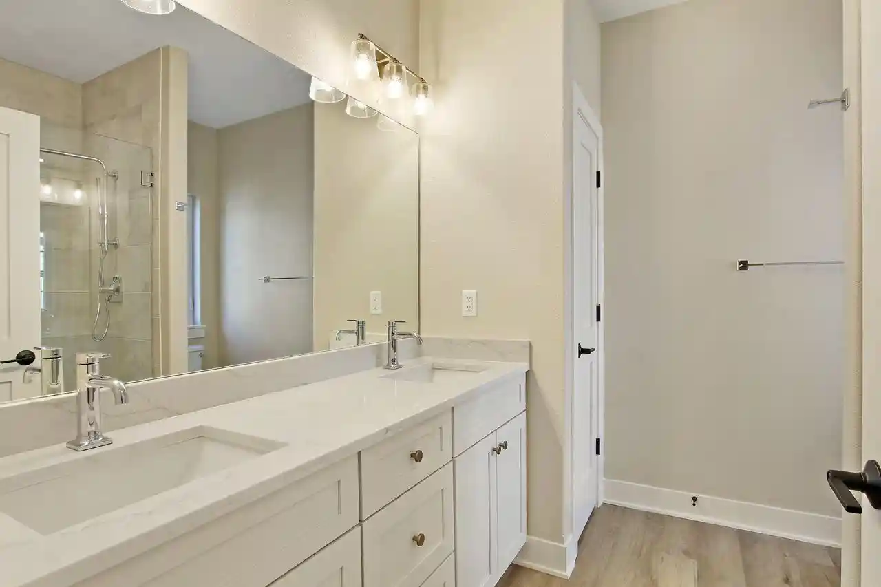 3rd image of 4703 98Th Street Street, Pleasant Prairie, WI 53158 | MLS# 1880201