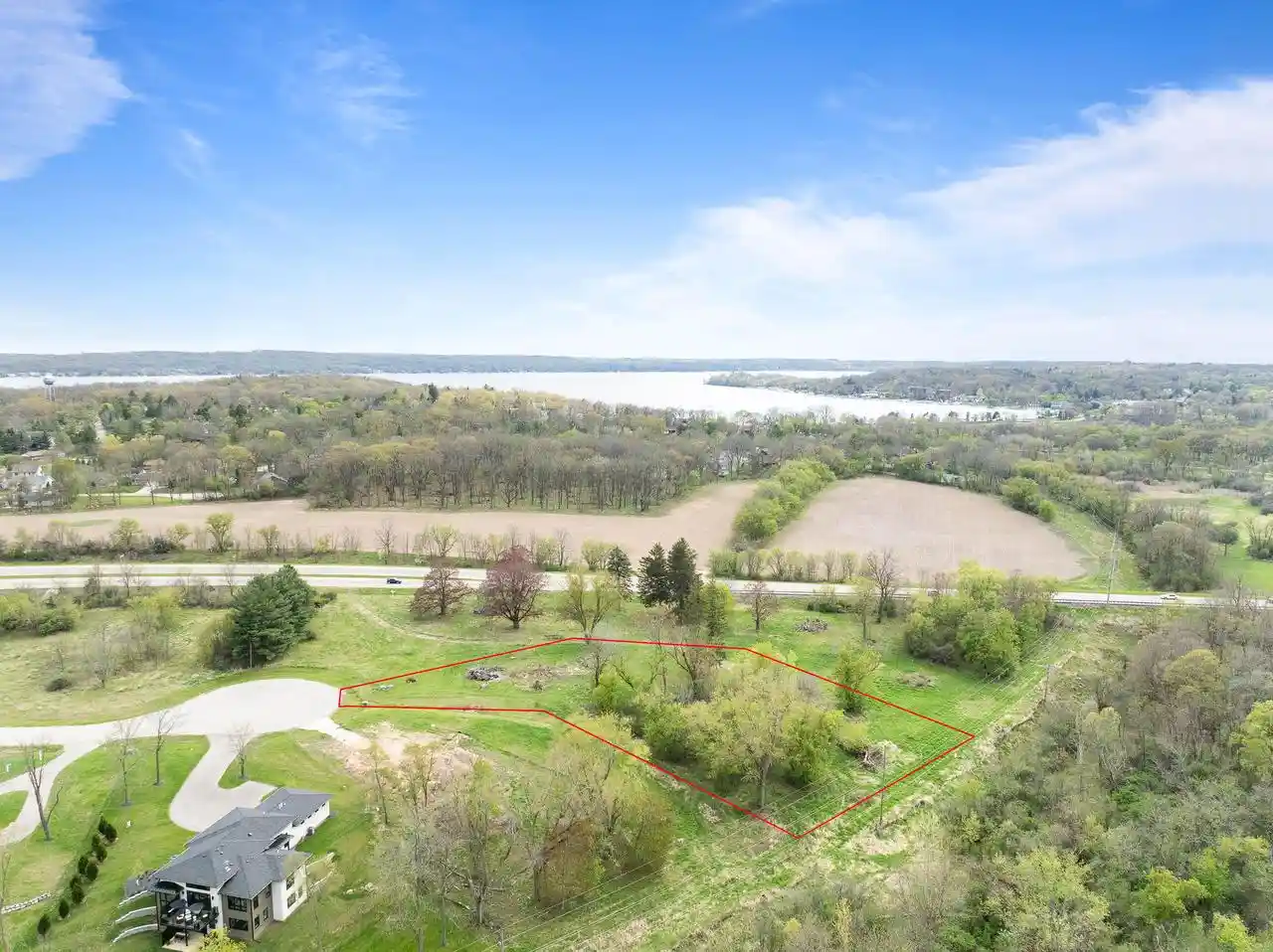 3rd image of Lt2 Lakeview Glen Dr Dr, Lake Geneva, WI 53147 | MLS# 1886419