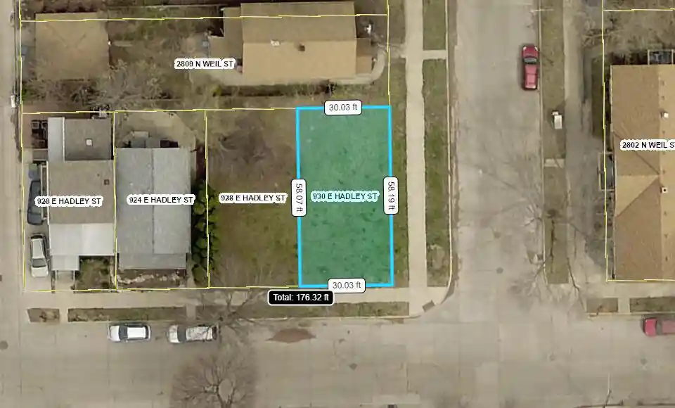 Homes for sale in Milwaukee, WI | 930 E Hadley Street Street, Milwaukee, WI 53212 | MLS# 1891071