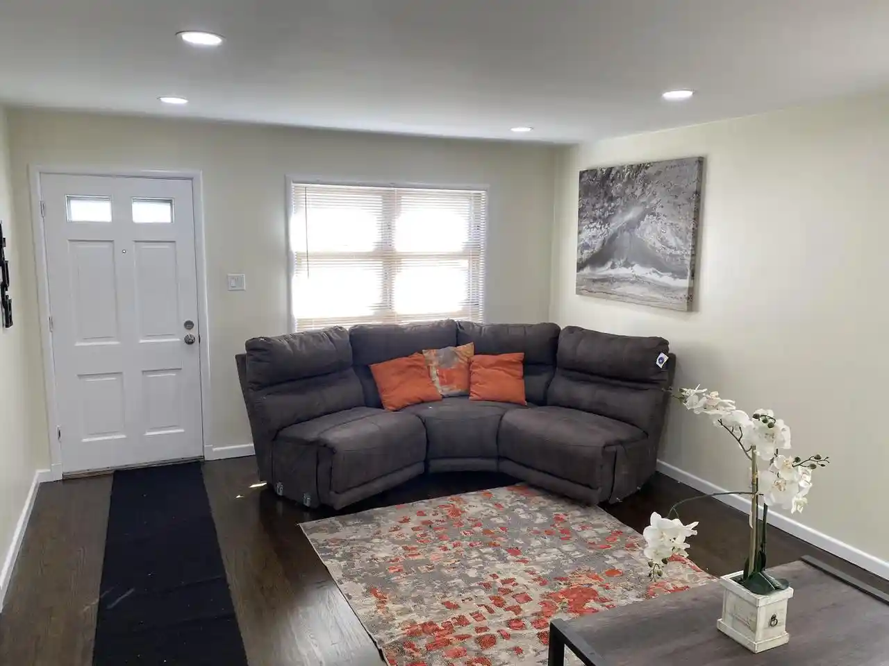 Photo 3 of Sale Pending at 4422 W Villard Avenue Avenue, Milwaukee, WI 53218 | MLS# 1896992 | Listing updated on 2026-06-24