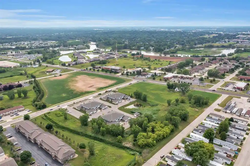 Homes for sale in Green Bay, WI | 1373 Bellevue Street Street, Green Bay, WI 54311 | MLS# 50302185