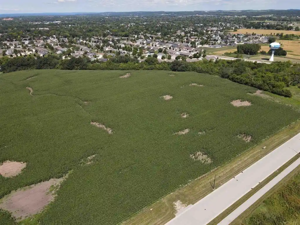 Photo 3 of Sale Pending at 381 Police Memorial Dr Dr, Fond Du Lac, WI 54935 | MLS# 1903409 | Listing updated on 2026-07-23