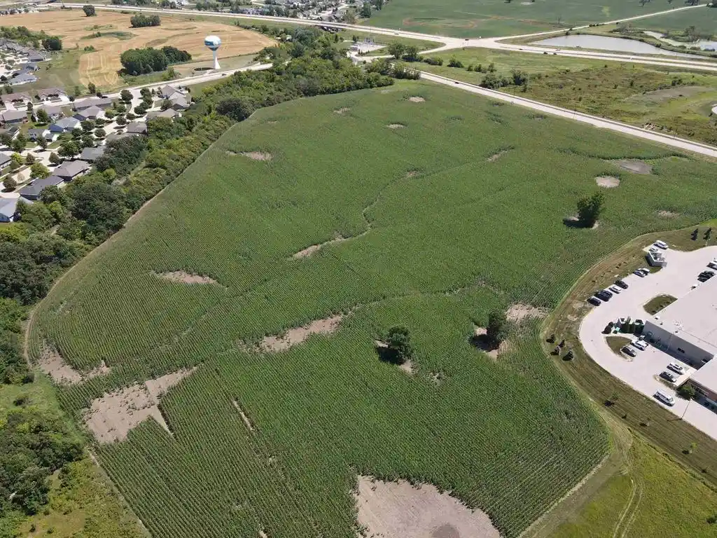 Photo 4 of Sale Pending at 381 Police Memorial Dr Dr, Fond Du Lac, WI 54935 | MLS# 1903409 | Listing updated on 2026-07-23