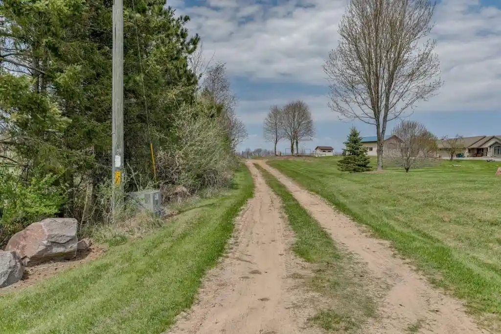 Homes for sale in Eland, WI | 179432 County Road Ii, Eland, WI 54427 | MLS# 22500189