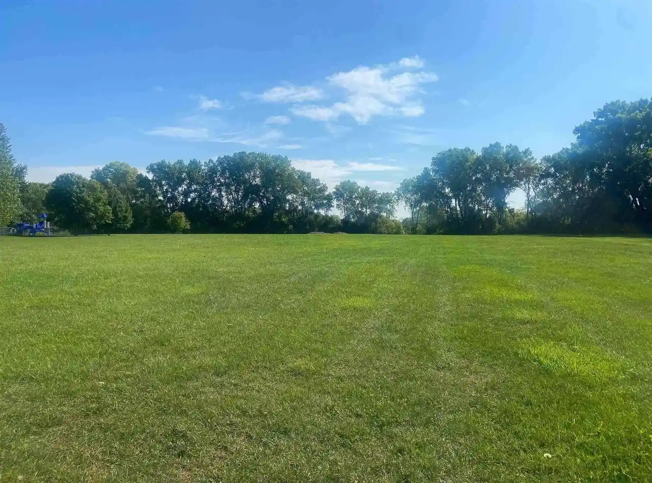5th image of Josslyn Street Street, Oshkosh, WI 54902 | MLS# 50305054
