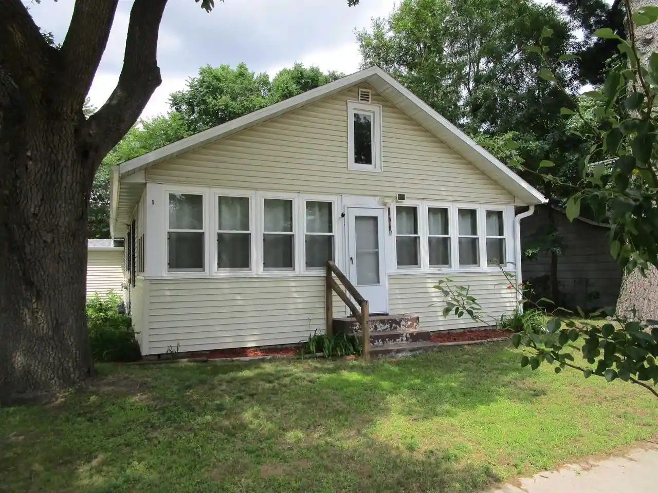 Homes for sale in Adams, WI | 454 Center Street Street, Adams, WI 53910 | MLS# 1995813