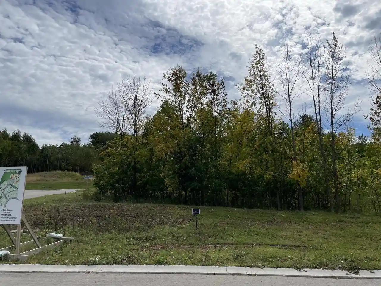 Homes for sale in De Pere, WI | 1639 Grace Garden Way Way, De Pere, WI 54115 | MLS# 50305526