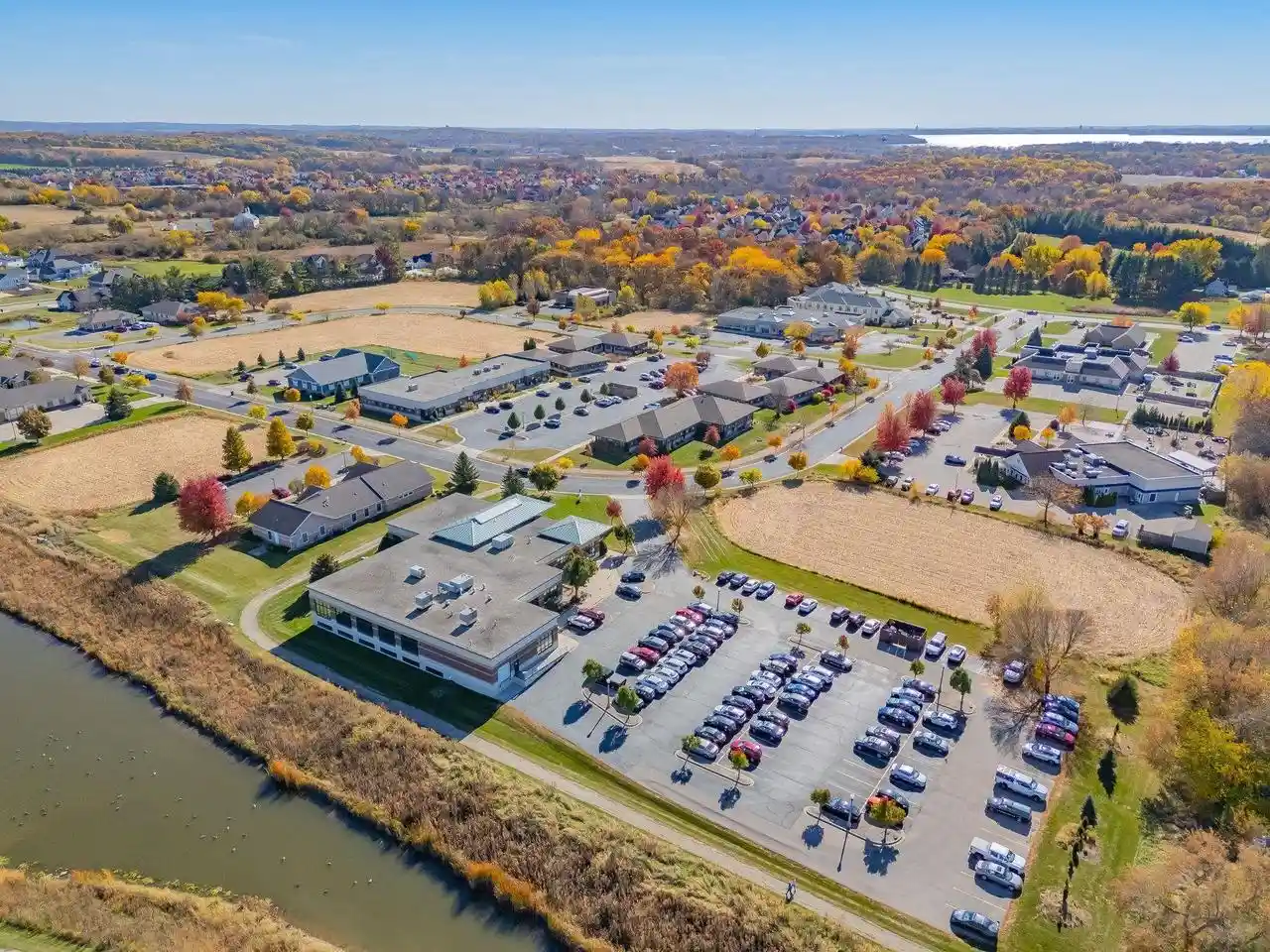 2nd image of 1033 Quinn Dr Dr, Waunakee, WI 53597 | MLS# 1996198