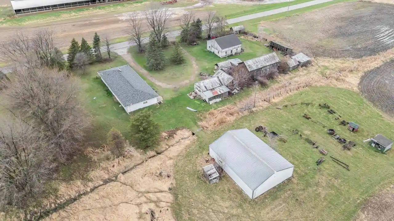 Homes for sale in Larsen, WI | 9266 Town Line Road Road, Larsen, WI 54947 | MLS# 50307053