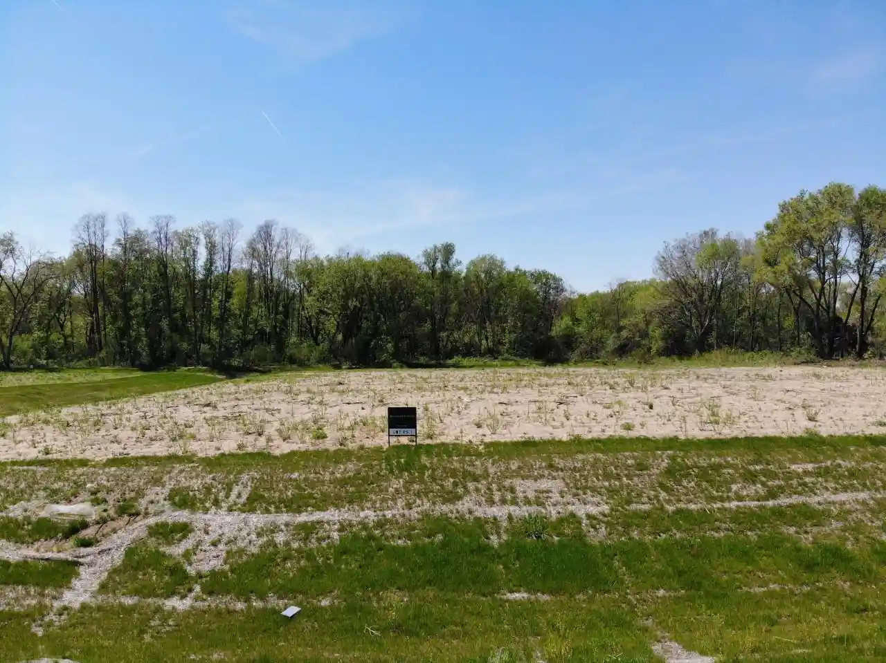 2nd image of 4020 S Griffindale Dr Dr, Beloit, WI 53511 | MLS# 2000064