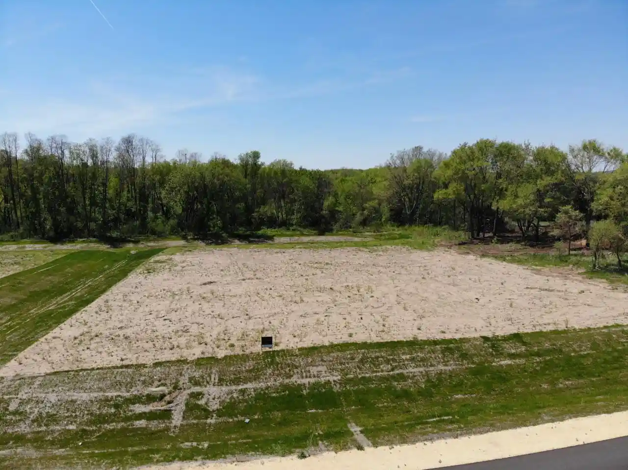 Photo 3 of Land for sale at 4020 S Griffindale Dr Dr, Beloit, WI 53511 | MLS# 2000064 | Listing updated on 2026-06-09