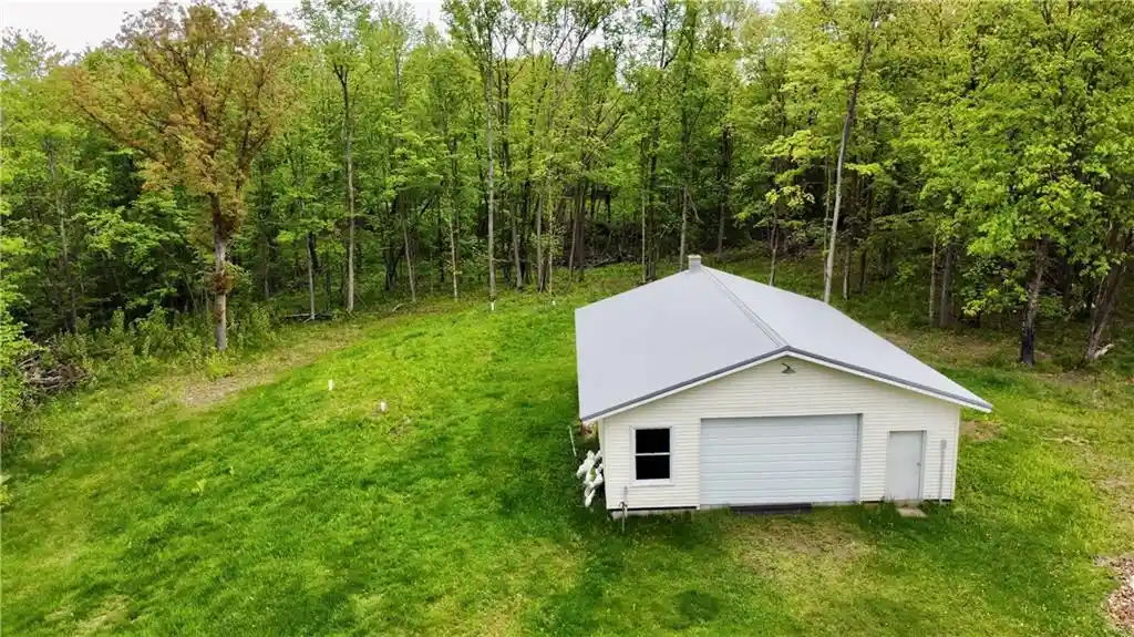 Photo 4 of Single family home for sale at 30345 136th Street, New Auburn, WI 54757 | MLS# 1592296 | Listing updated on 2026-04-29