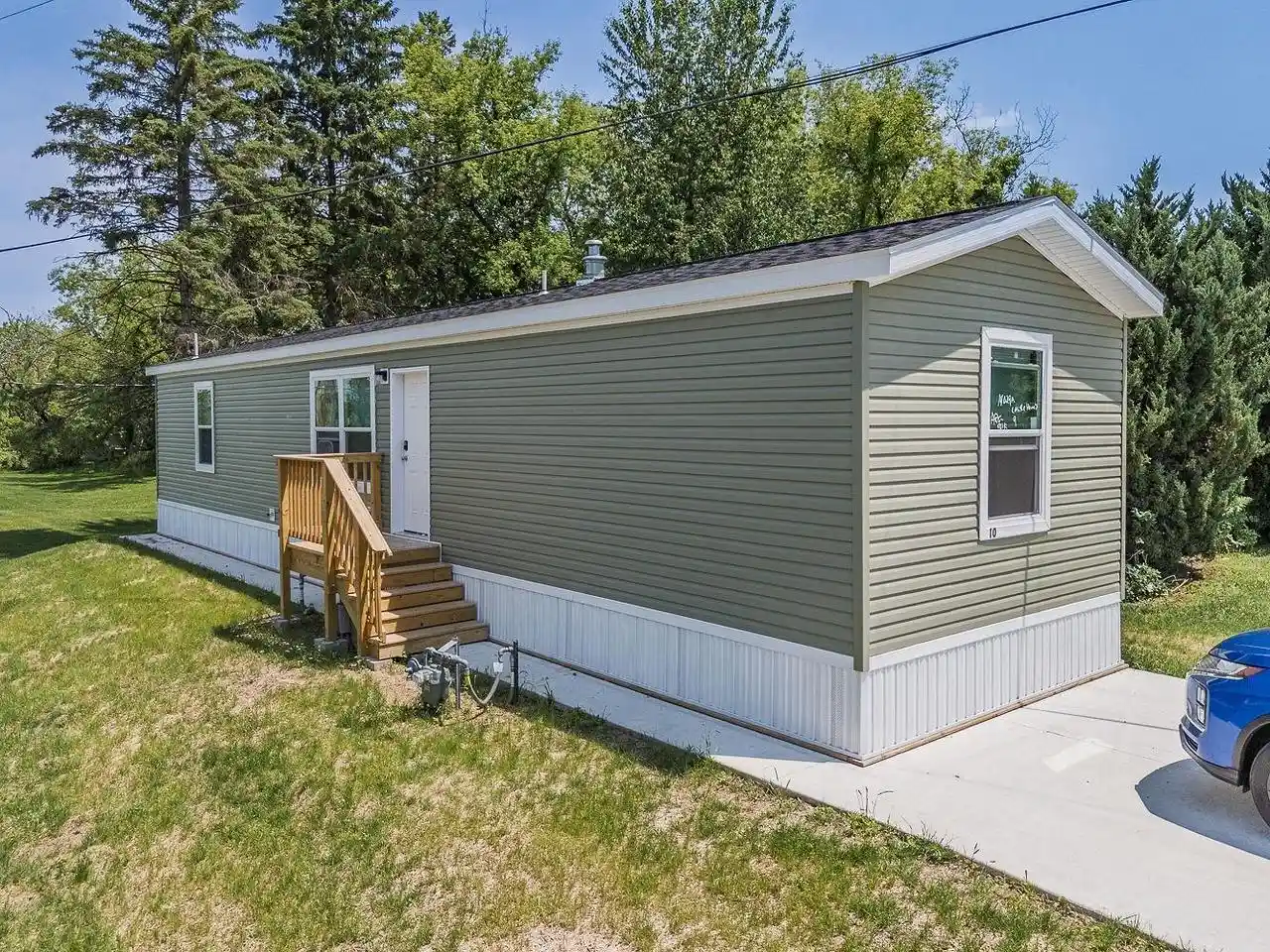 Homes for sale in Baraboo, WI | E12505 County Road W, Baraboo, WI 53913 | MLS# 2001600