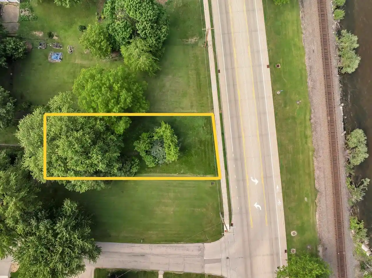 1st image of S Main Street Street, Oshkosh, WI 54902 | MLS# 50310085