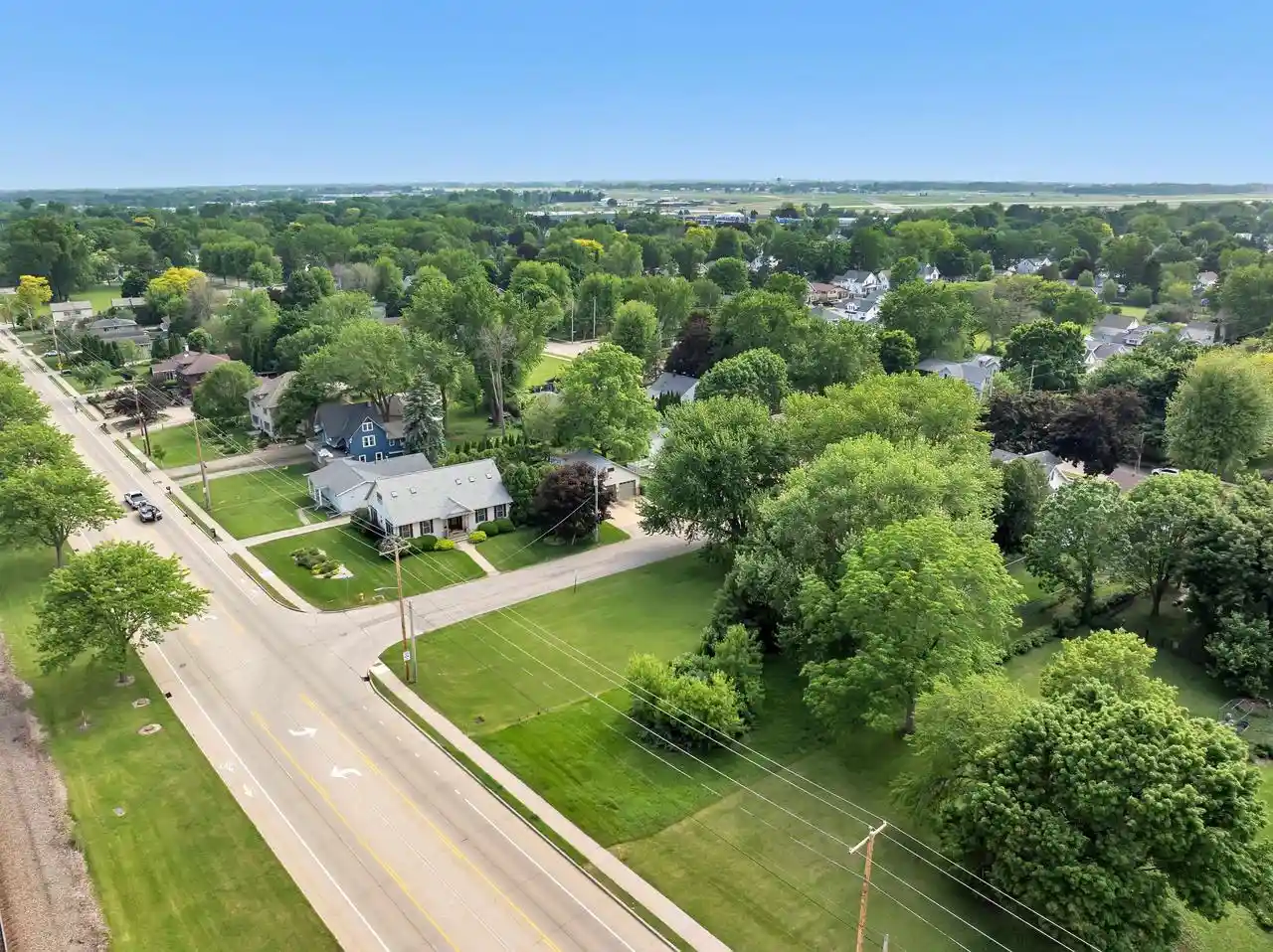 4th image of S Main Street Street, Oshkosh, WI 54902 | MLS# 50310085
