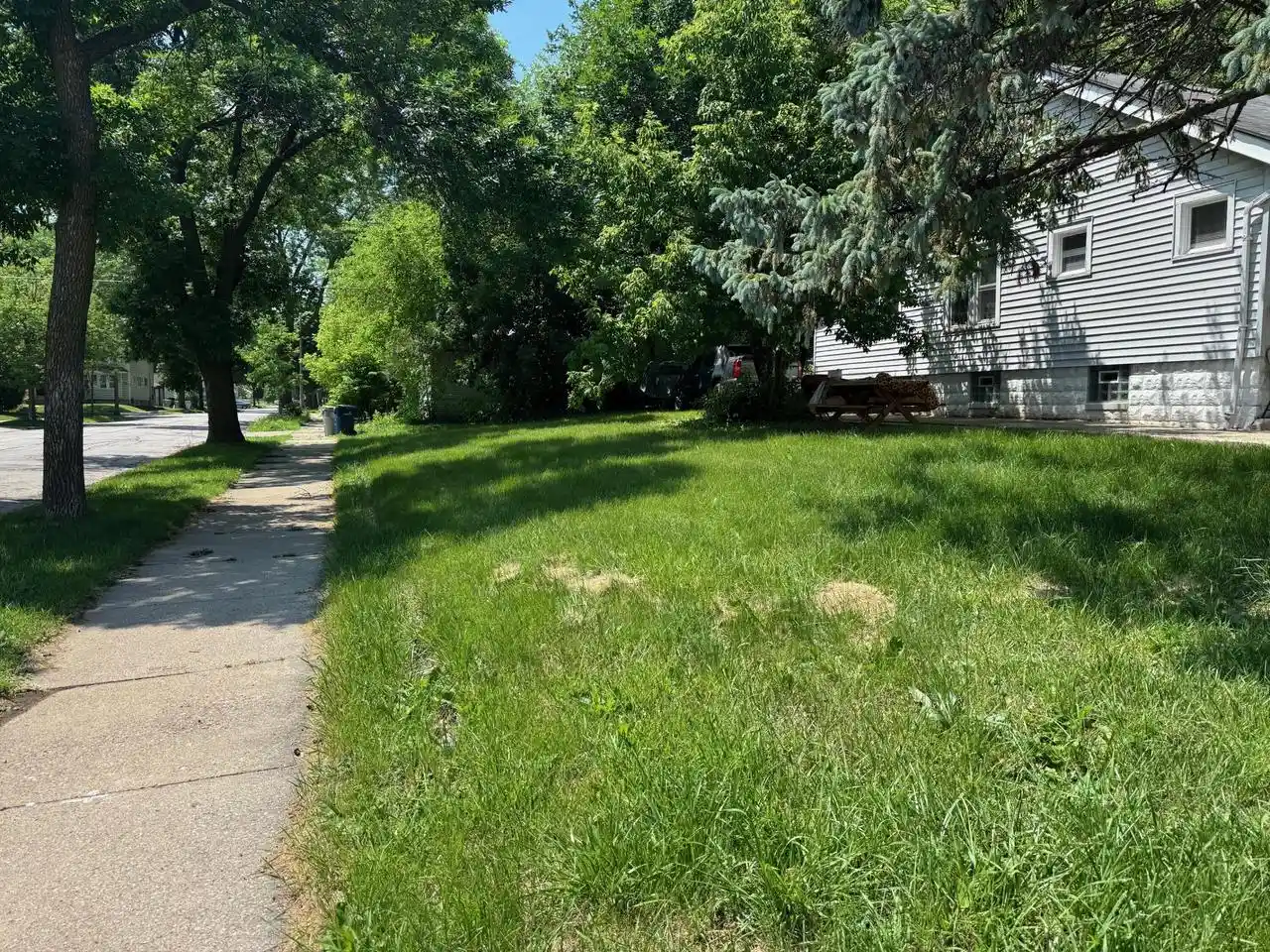 5th image of 2401 N 53rd Street Street, Milwaukee, WI 53210 | MLS# 1925192