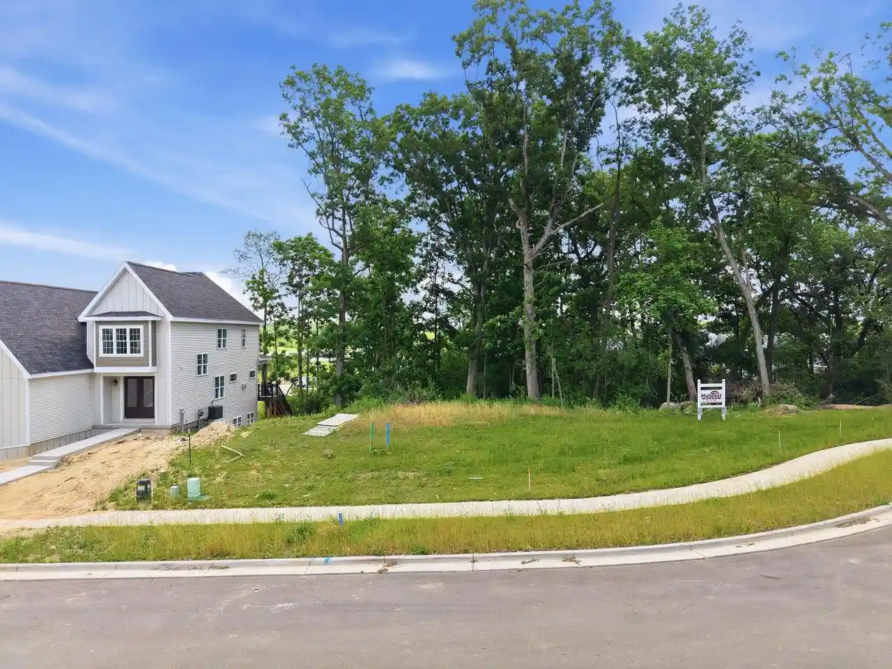 Homes for sale in Verona, WI | 1279 Retreat Circle Circle, Verona, WI 53593 | MLS# 2003830