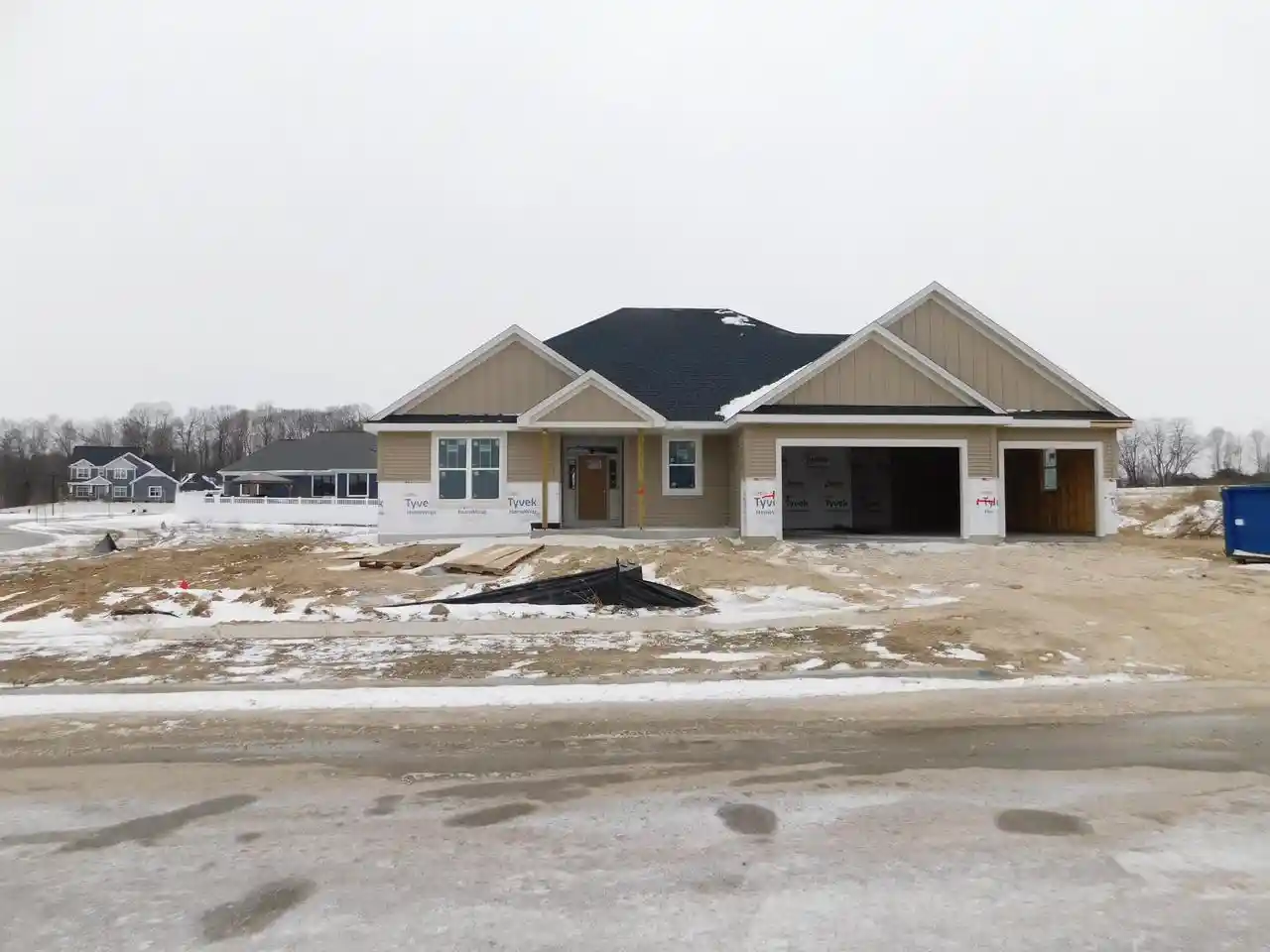 2nd image of 285 Mullberry Lane Lane, Grafton, WI 53024 | MLS# 1929160