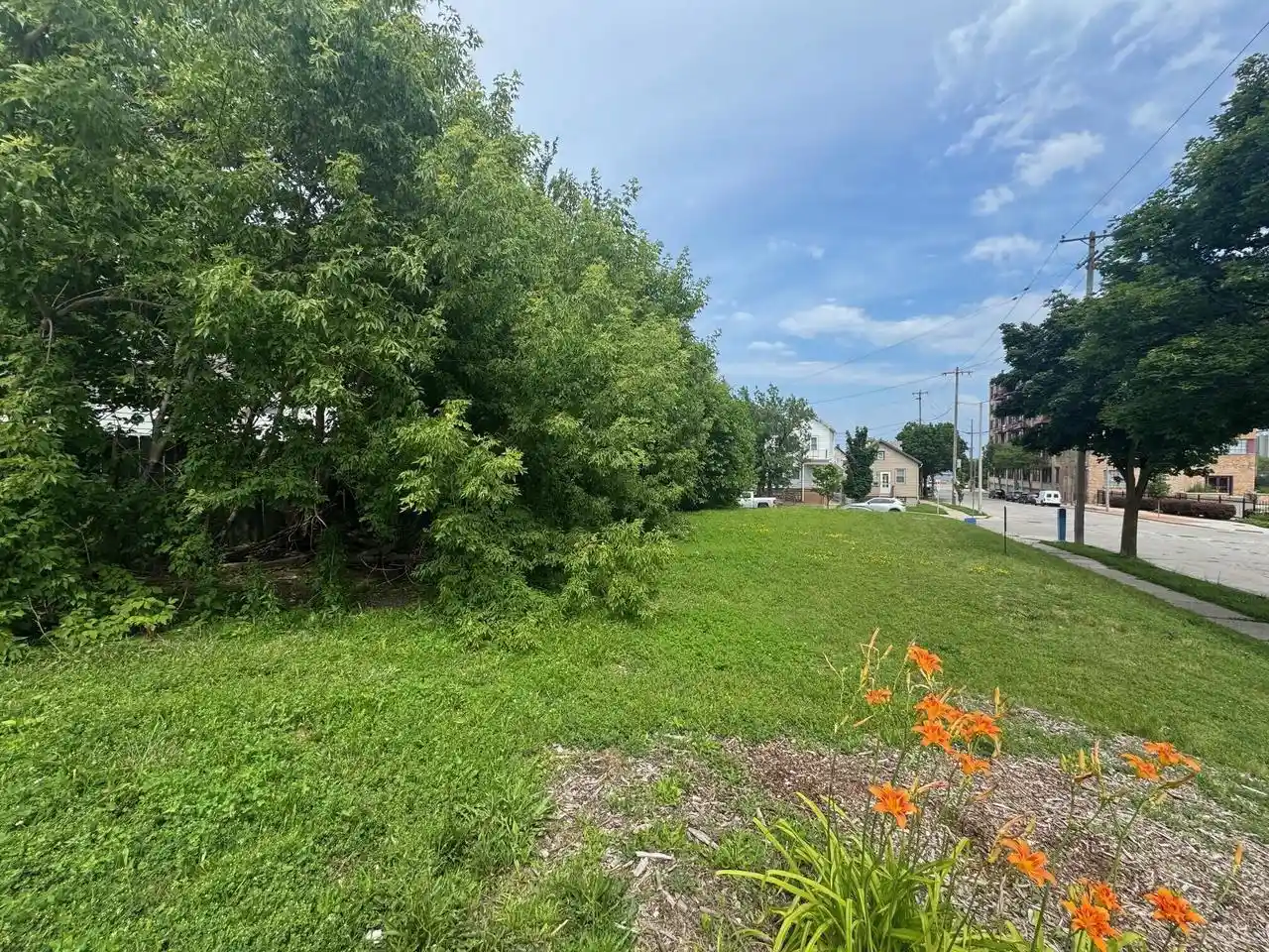 Photo 3 of Sale Pending at 1747 S 3rd Street Street, Milwaukee, WI 53204 | MLS# 1929328 | Listing updated on 2026-08-28