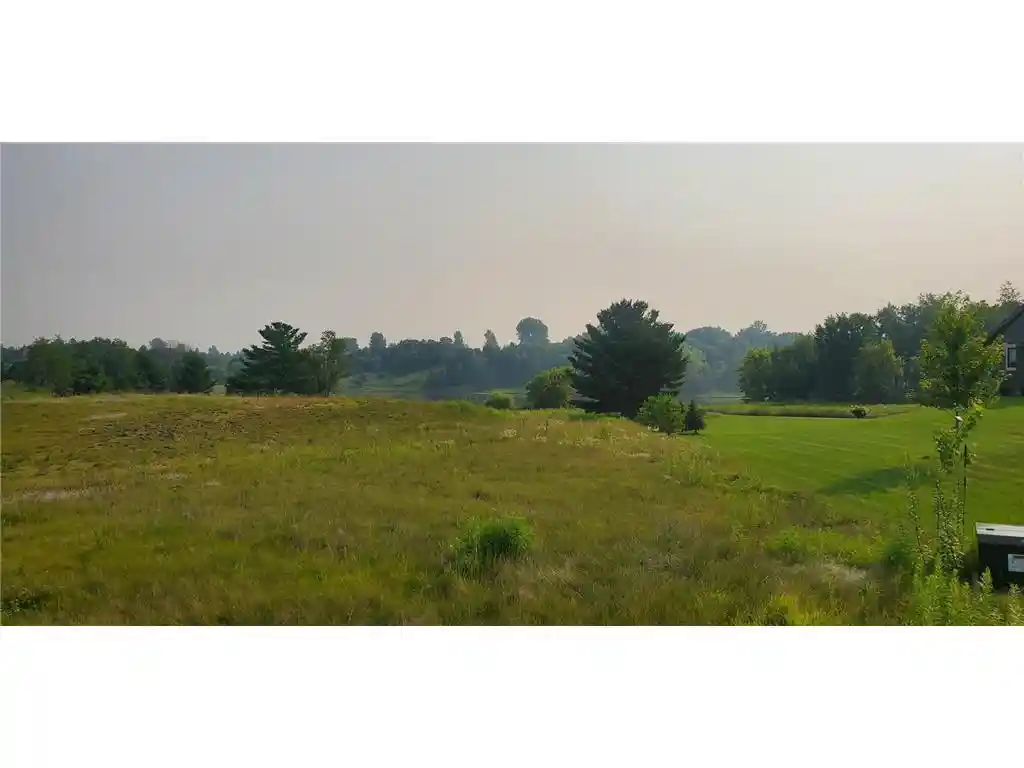 Homes for sale in Hudson, WI | 1006 Moon Glow Road Road, Hudson, WI 54016 | MLS# 6765698