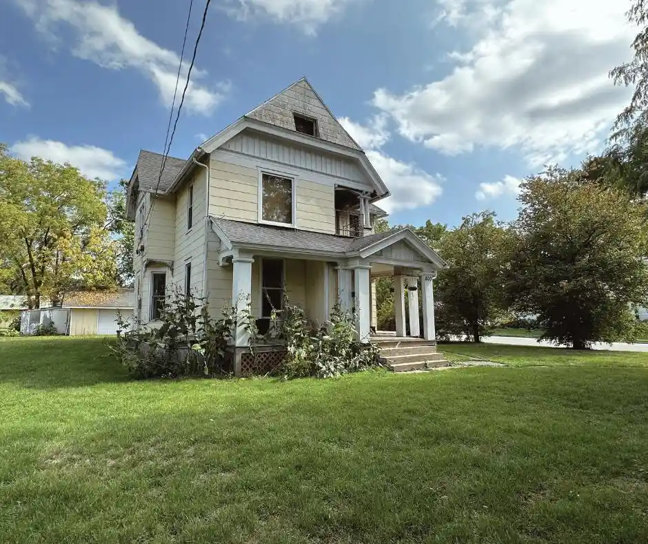 Homes for sale in Lake Mills, WI | 800 N Main Street Street, Lake Mills, WI 53551 | MLS# 1929429