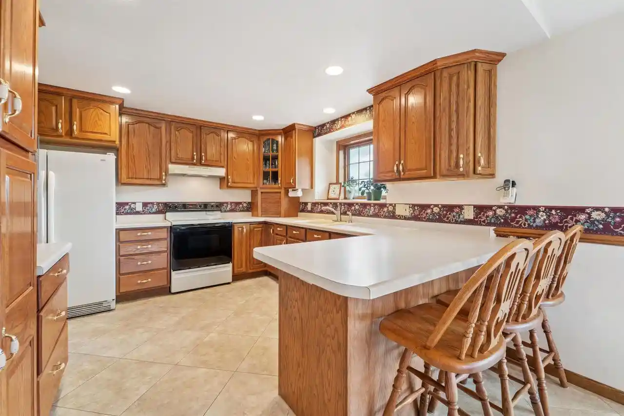 Homes for sale in Pulaski, WI | N1100 Wood Lane Lane, Pulaski, WI 54162 | MLS# 50314733