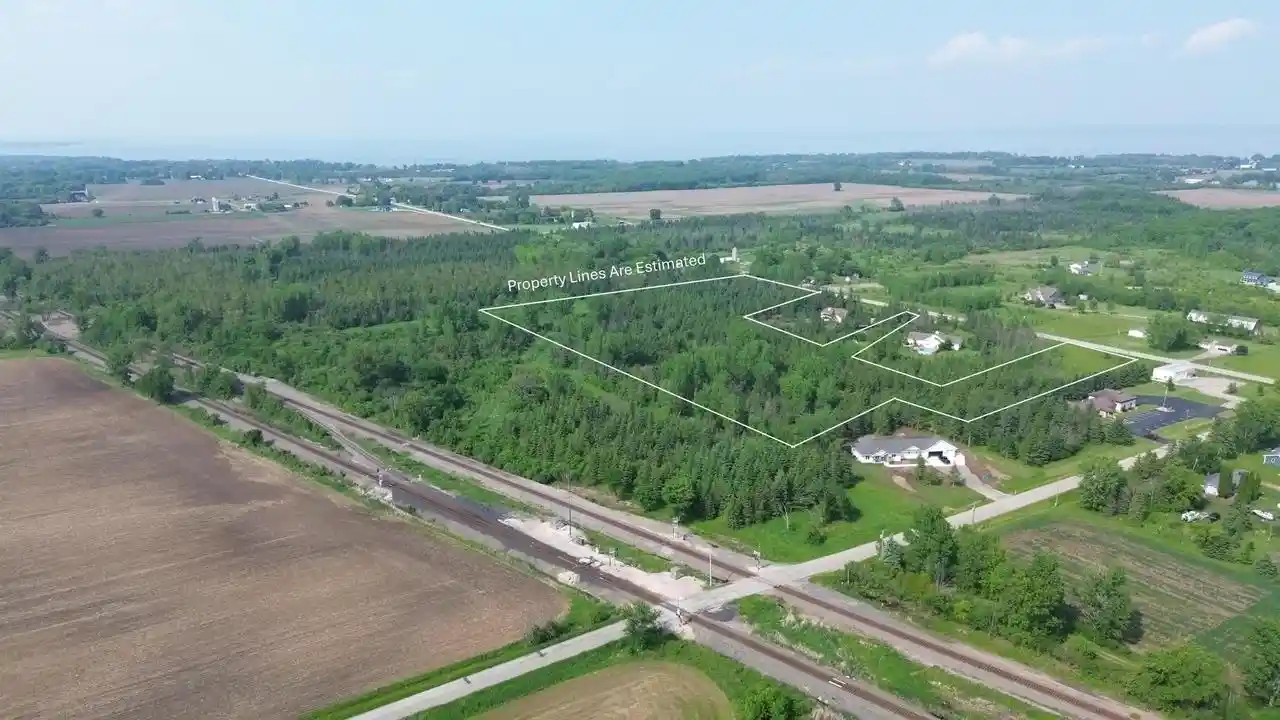 Land for sale at County Road R, Oshkosh, WI 54902 | MLS# 50314761