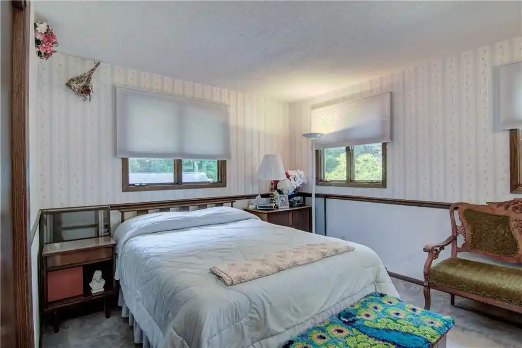 4th image of 1605 Shetland Road Road, Eau Claire, WI 54701 | MLS# 1595499