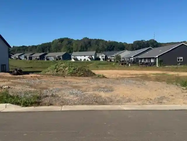 1st image of 5036 Timber Bluff Dr, Eau Claire, WI 54701 | MLS# 1595939
