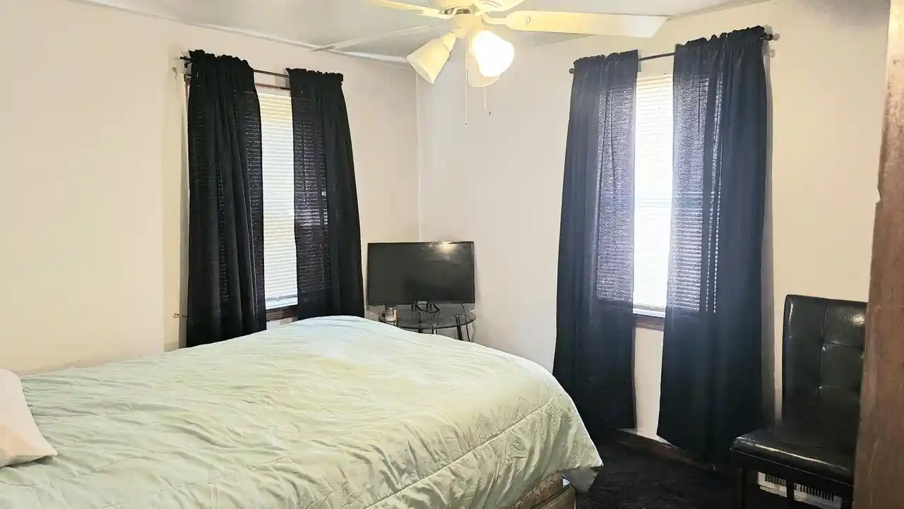 3rd image of 4632 N 42Nd Street Street, Milwaukee, WI 53209 | MLS# 1938030