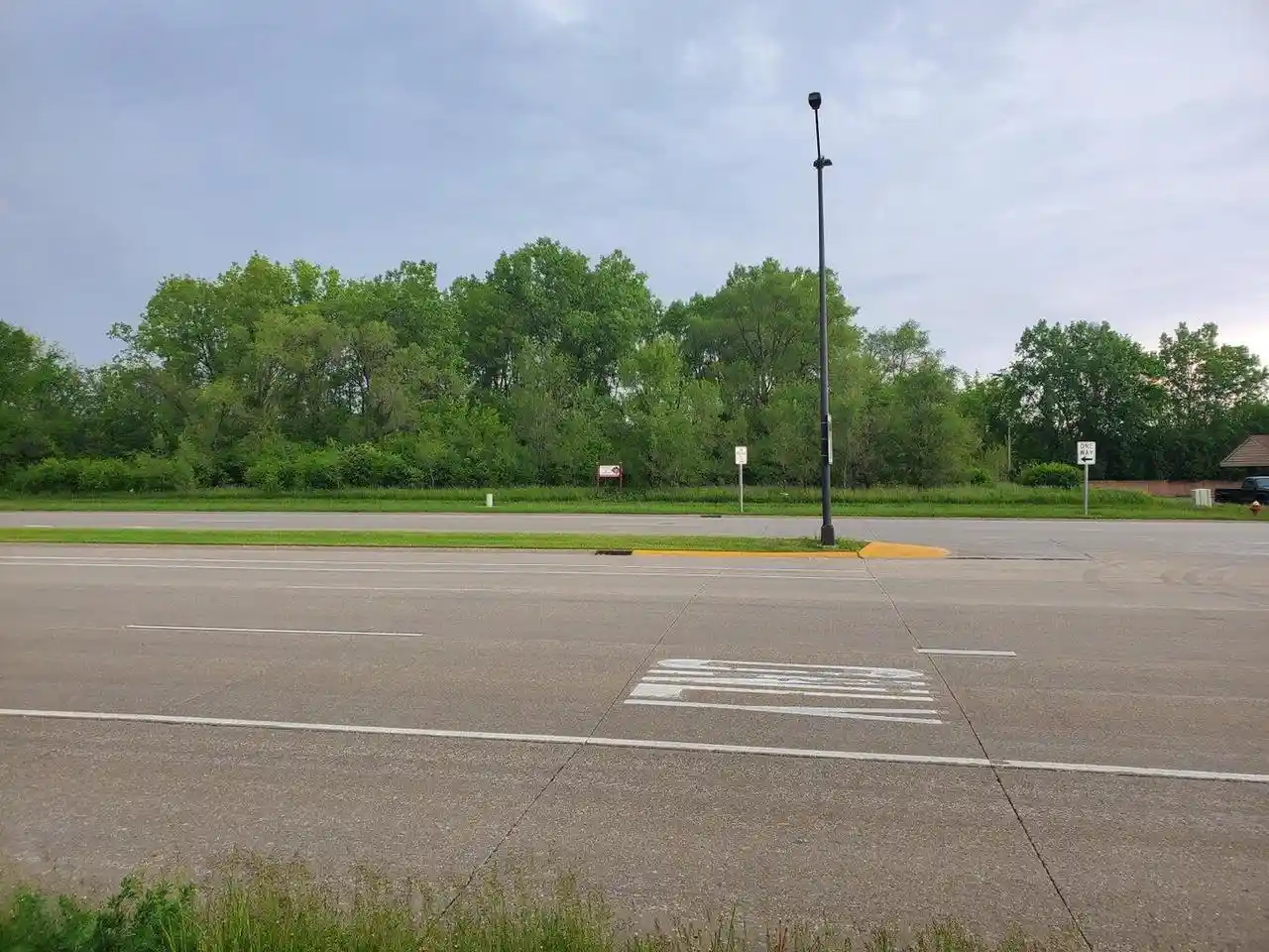 6th image of 170 W Ryan Road Road, Oak Creek, WI 53154 | MLS# 1938791