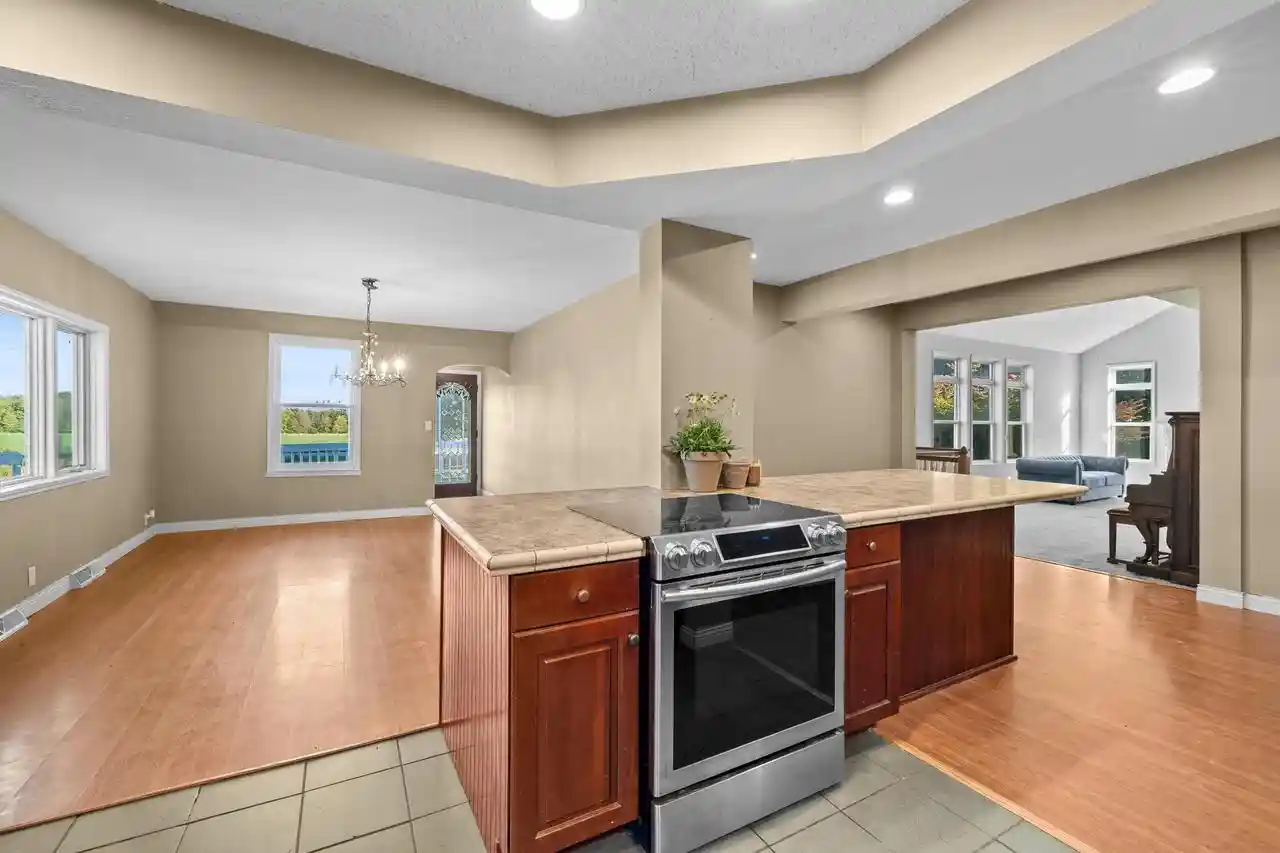 4th image of 10145 Washington Avenue Avenue, Marshfield, WI 54449 | MLS# 22505008