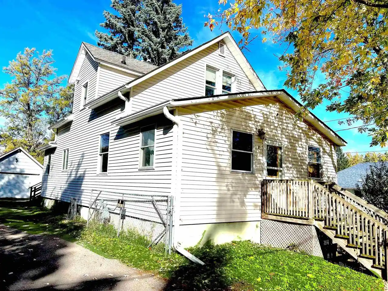 Homes for sale in Marshfield, WI | 108 Hinman Avenue Avenue, Marshfield, WI 54449 | MLS# 22505069