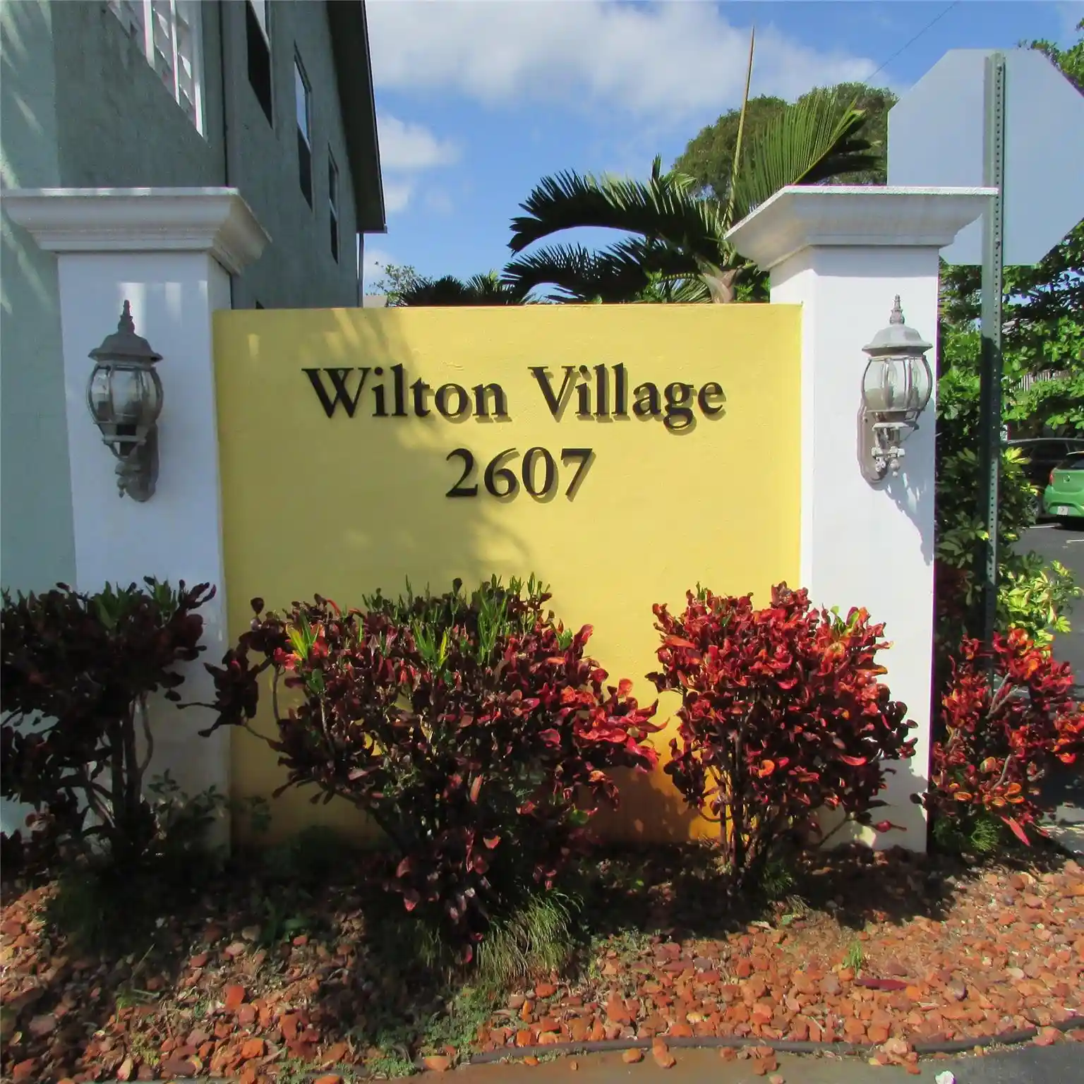 1st image of 2607 Ne 8Th Ave #60, Wilton Manors, FL 33334 | MLS# F10430123