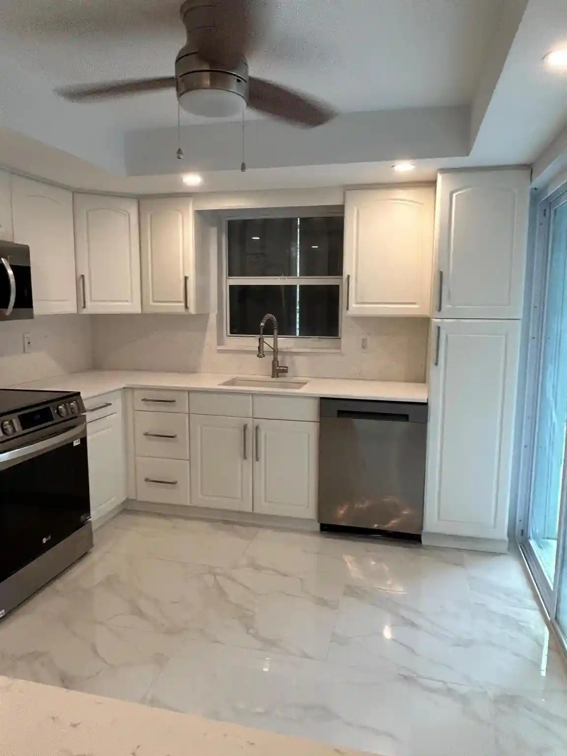 Condo for sale at 200 Ne 12Th Avenue #7c, Hallandale Beach, FL 33009 | MLS# R10920055 | Listing updated on 2024-02-14